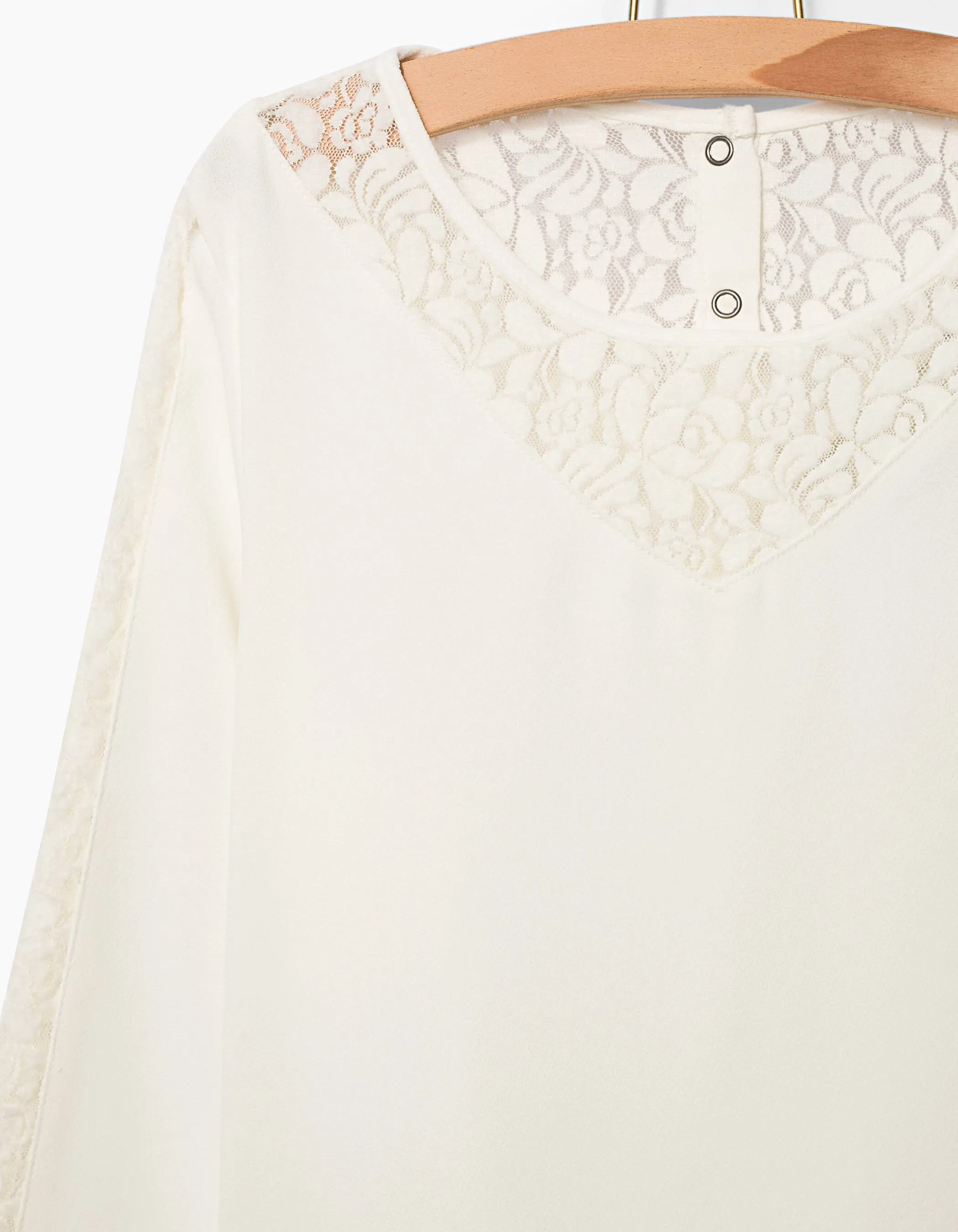 Blouse blanc cassé à dentelle fille