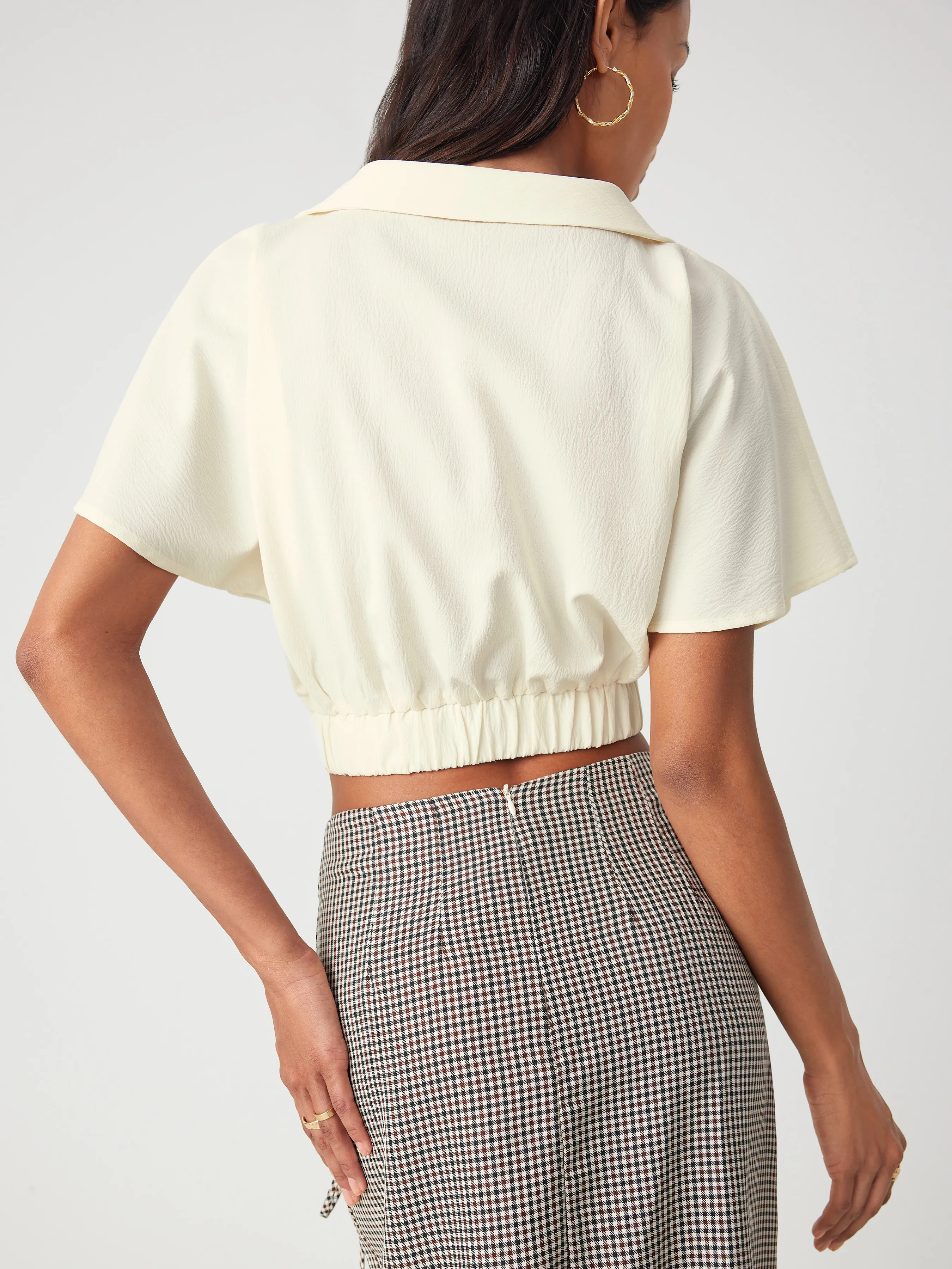  Blouse Crop à Col Volanté Unie