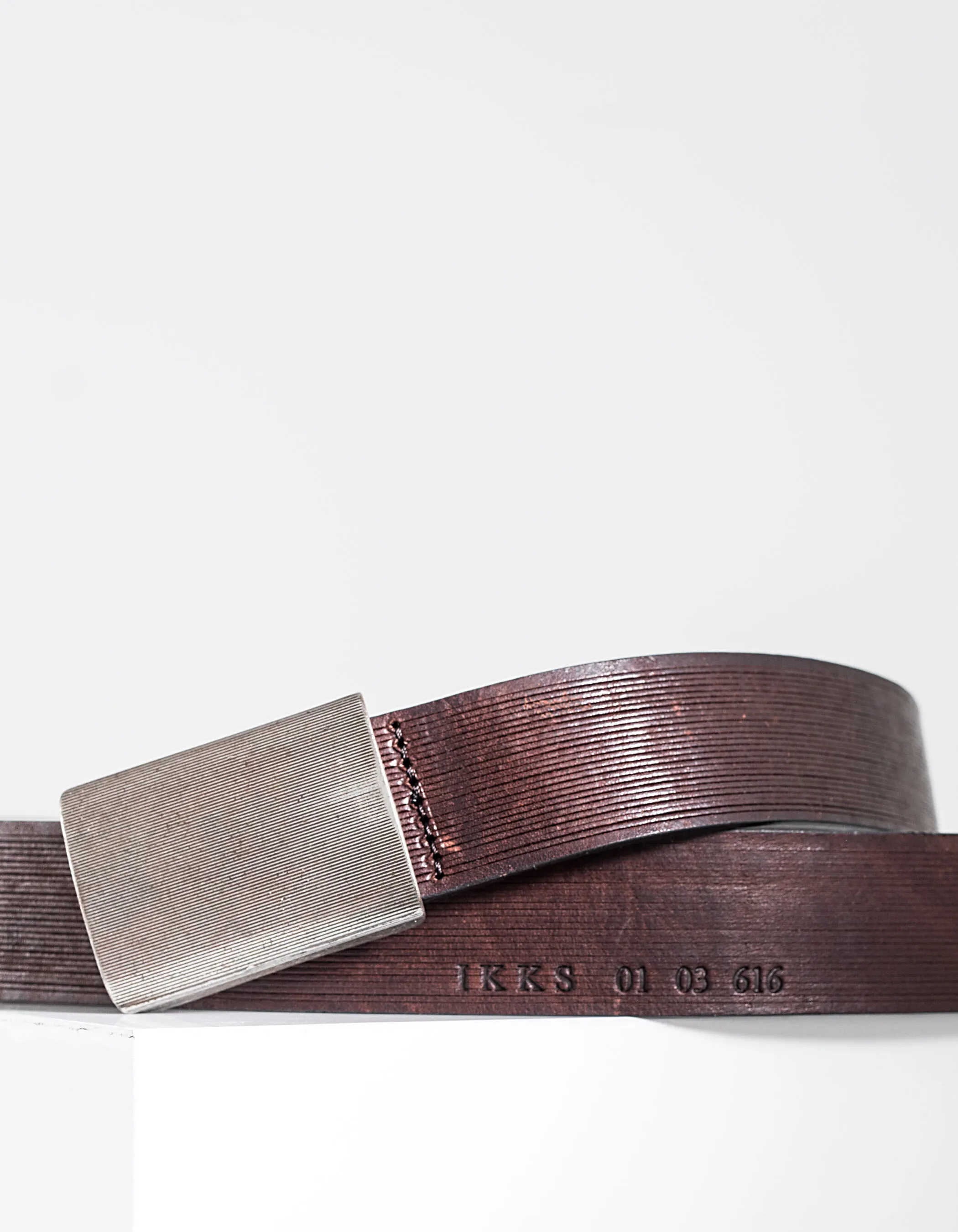 Ceinture marron en cuir nervuré Homme