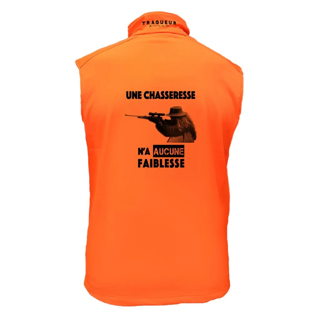Gilet softshell – Une chasseresse n’a aucune faiblesse