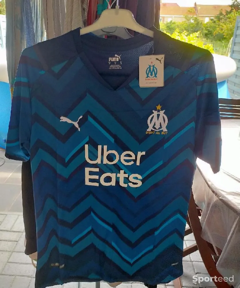 maillot OM neuf Ajouté le : 17/08/2021