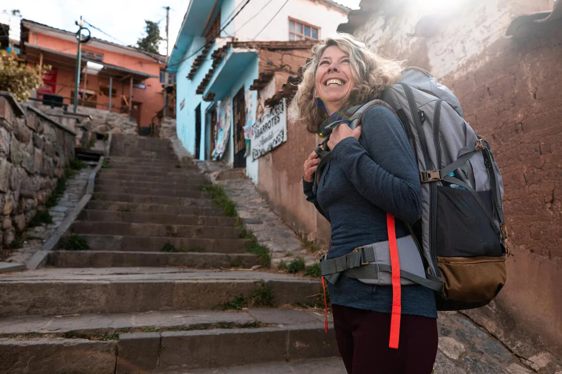 Sac à dos de voyage Femme 70L - Travel 500